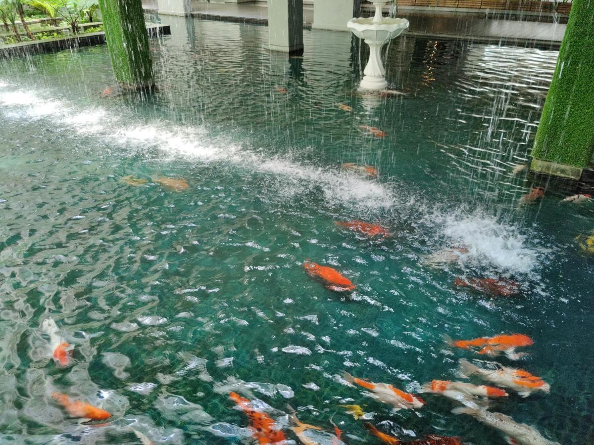 Starsbed Klcc Skyview Roof Pool Hostel كوالالمبور المظهر الخارجي الصورة